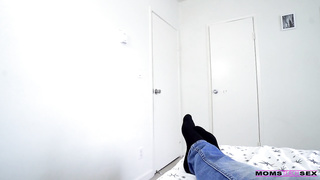 Always Focus On My Stepmom Big Tit