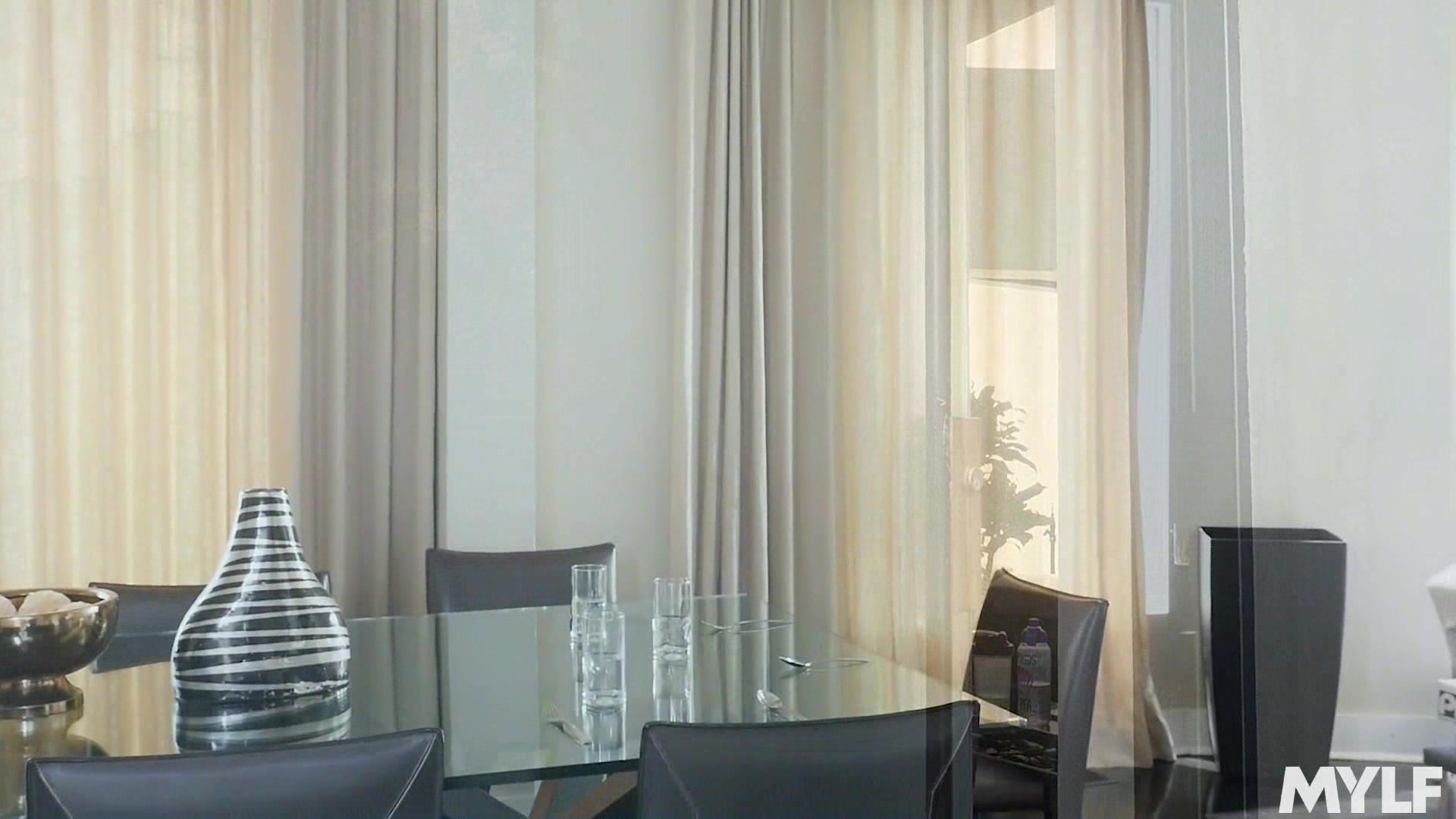 My Uncle Incredibly Hot Wife