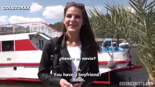 HERMOSA RUSA INFIEL FOLLA POR DINERO sub