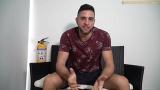 Guy tricks goldigger# 4 video
