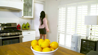 Thick mom suduces sons friend