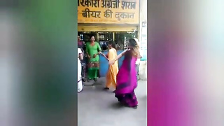 Desi nude dance