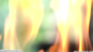 Ebony punishes naughty white maid Anikka Albrite