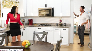 MILF pornstar xvideos 2021 free porn movie - Reagan Foxx