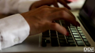 Victoria Summers -^-