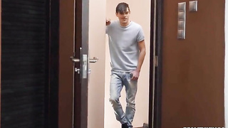 Freya Mayer -^- Feet First