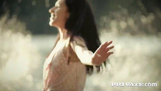 Alyssa Bounty -^- Sexy And Sensual