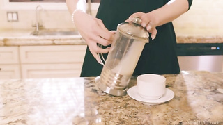 Cumming Shemale 2019.04.10 Casey porn and porn Vandella Housewife Secrets XXX Free Full Porn Movi