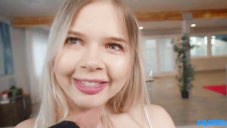 Teen Hard Fuck Videos 2021.07.02 Coco Lovelock Squirter Coco Gets Spanked XXX Squirting Porn