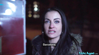 Bianka Blue – Spanish MILF Flashes Tits in Public