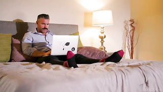 Pornstar XNXN Full 2021.08.18 Charles Dera, Silvia Saige Lotties Lap Dog XXX Free Porn Videos