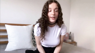 preciosa adolescente de 18 nos deleita con su cuerpo