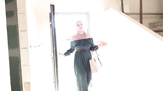 screwing big booty arab girl