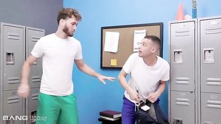 Locker Room Porn 2021 Babe Gets Peeped On Via Hidden Camera XXX Free Porno Videos XXX FPO