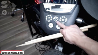 hermanastra-tocame-como-tu-piano-sub-esp