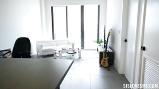 Stepsis would you let me taste your tight pussy