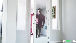 Sexy Teen Need A Work 2021.09.29 Zerella Skies Hands-On Comfort XXX Porn Tube Long Videos Download