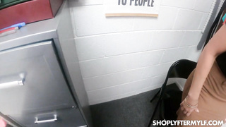 Hardcore lyfter/strip & cavity search