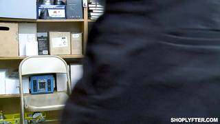 XXX Video - 2025-xxx No. 0921993 - Izzy Lush