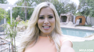 Stepmom Pussy Excercise