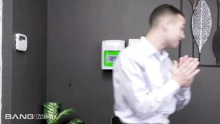 College girl fail the interview