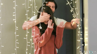 Evelyn Claire – Staycation In The Stars