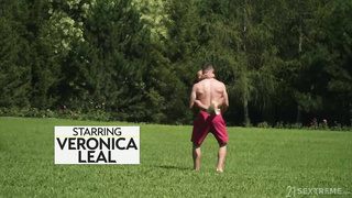 Make Me Squirt On My Feet! -- Veronica Leal