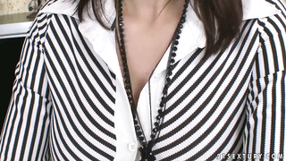 Sexy secretary -- Sensual Jane