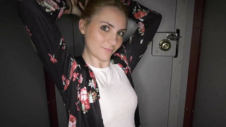 NICOLETTE First visit to the glory hole