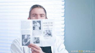 Mom Visits Doc -- Veronica Avluv