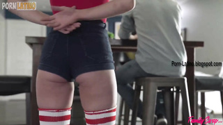 Adira Allure y Jessie Saint - Mi madre y yo competimos para ver cuál vagina es la mejor (sub esp)