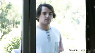 Mi madre masajista parte 1 sub español