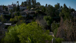 Vivian Azure: Russian Super Model Goes Hardcore