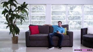 MOMTEACHSEX -- SHE WANTS MY COCK.