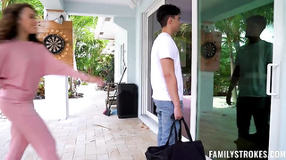 Porn Mom And Sister Share Step Bro 2022.05.26 Willow Ryder And Artemisia Love Dirty Clean Freaks XXX