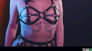 Teen Big Tits - Vivian Taylor xxx