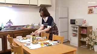 DVDES-644 【Pt. I】