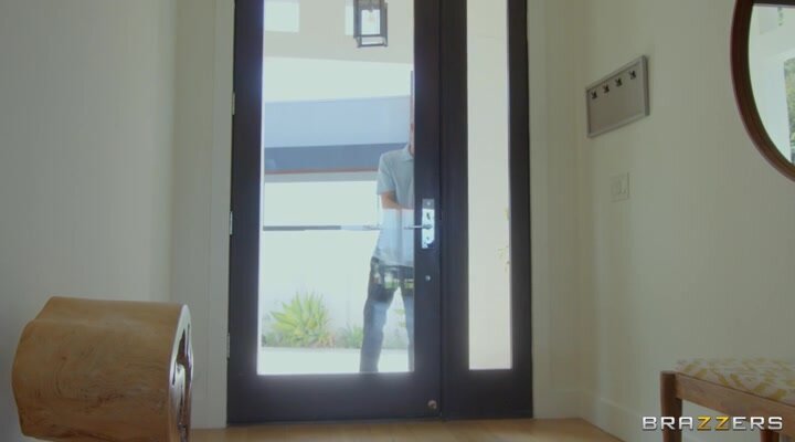 2022.07.20 Jessica Starling My Big Titty Goth Roommate XXX