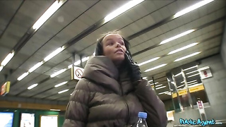 babe-without-train-ticket-finds-out-how-fake-agent-s-cock-tastes_320p