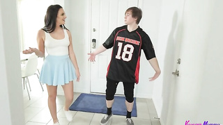 Sex Mom Free Porn 2022.08.07 Alice Visby Imagine Im Not Your Stepmom xxx