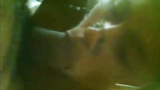 Mi morena chupando con lentes