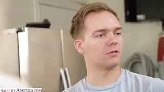 Rachael Cavalli - My Friend's Hot Mom [NaughtyAmerica] (22.09.17)