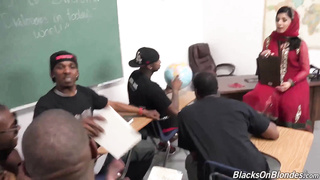 Nadia Ali - Interracial Blowbang Bukkake