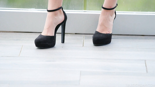 Sexy Redhead Lumi xxx Makes Manuel Cum Twice