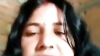 Desi mom got horny 2