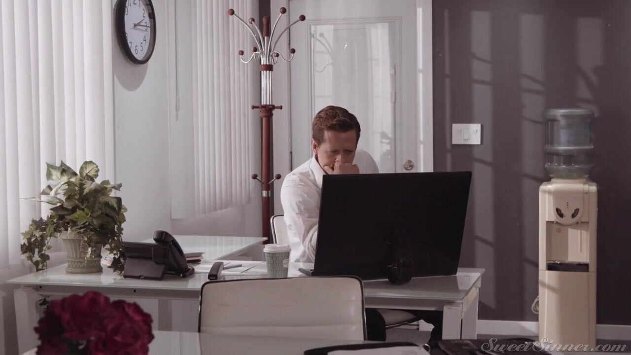 Alexis fawx mother exchange