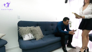 Kourtney love Perverted boss proposes sex to his secretary(1080P)