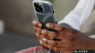 Amber Moore, Anna Claire Clouds, Lika Star, Ivy Wolfe - Deluxe Service [BLACKED]