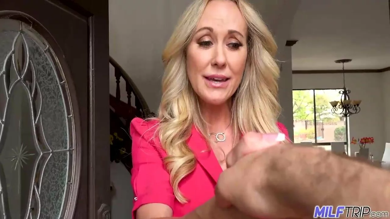 Pornstaq - MilfTrip â€“ Brandi Love â€‹Pornstar Interview Gets Hot And Nasty