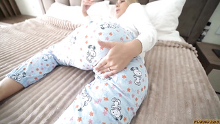 Jenny Lux caressed herself and had sex with her stepdad